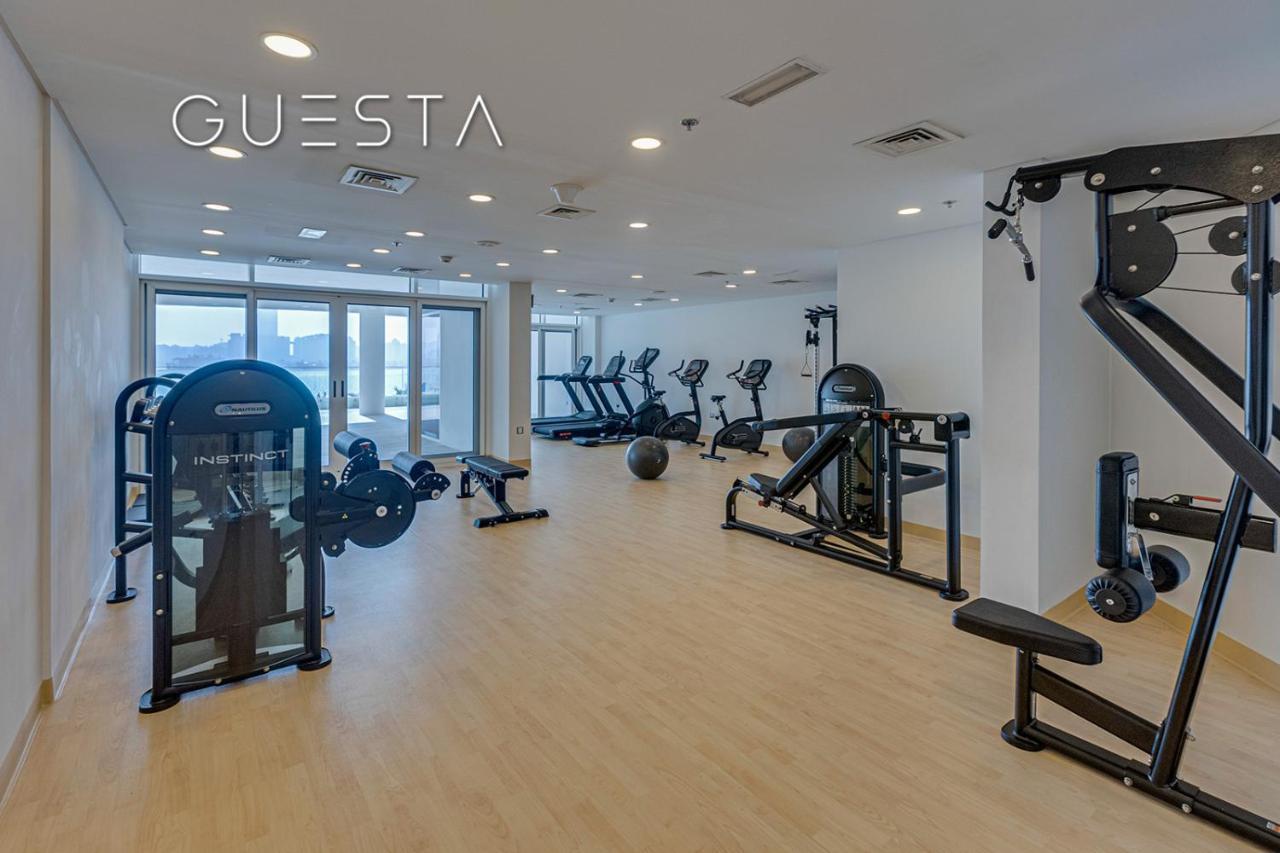 Azizi Mina The Palm, Free And Pool Access Apartment *