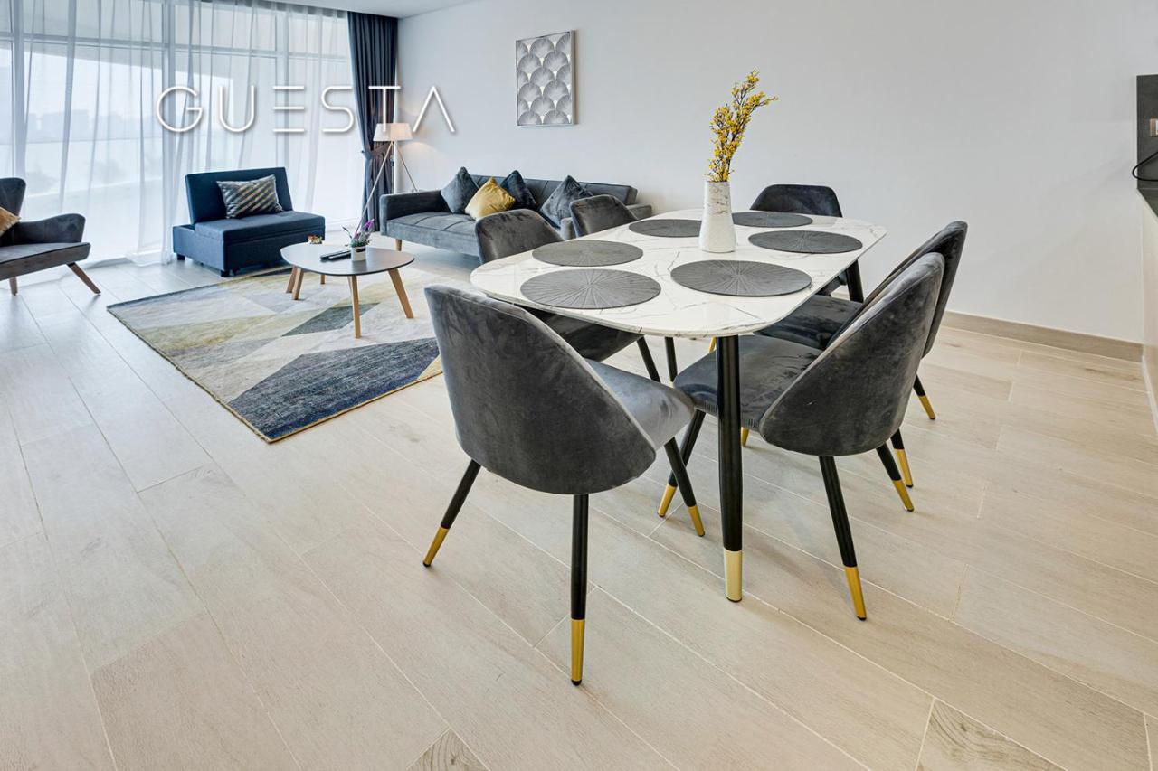 Apartment Azizi Mina The Palm, Free And Pool Access Dubai