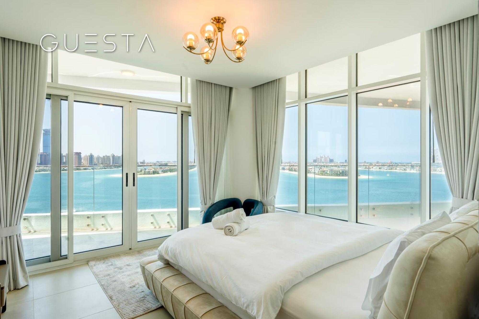 Azizi Mina The Palm, Free And Pool Access Apartment *